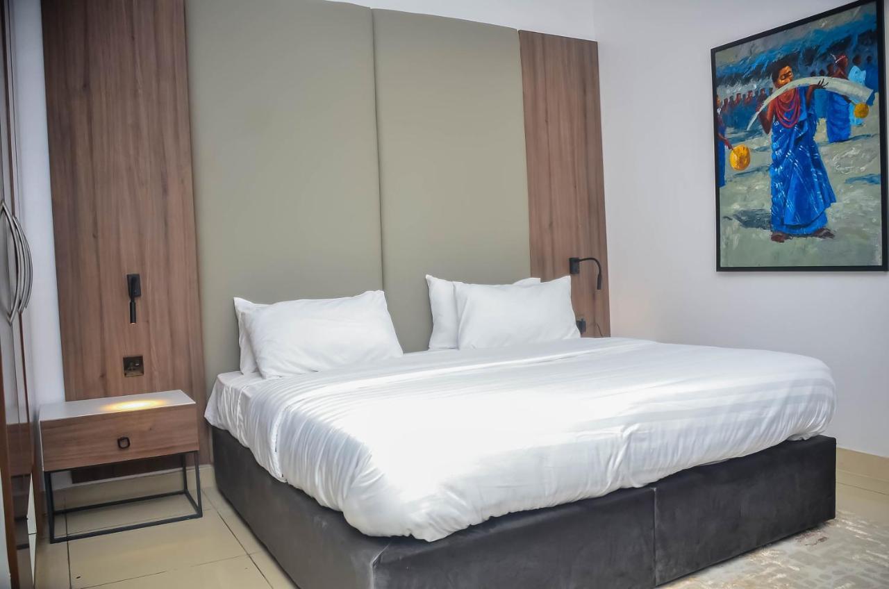Guided Hospitality - Luxury Accommodations Лагос Экстерьер фото